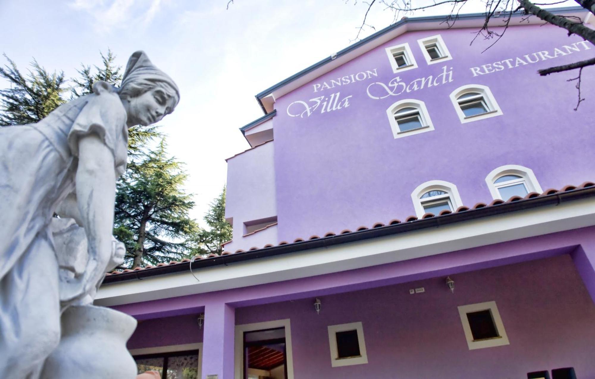 Hotel Sandi - Free Parking